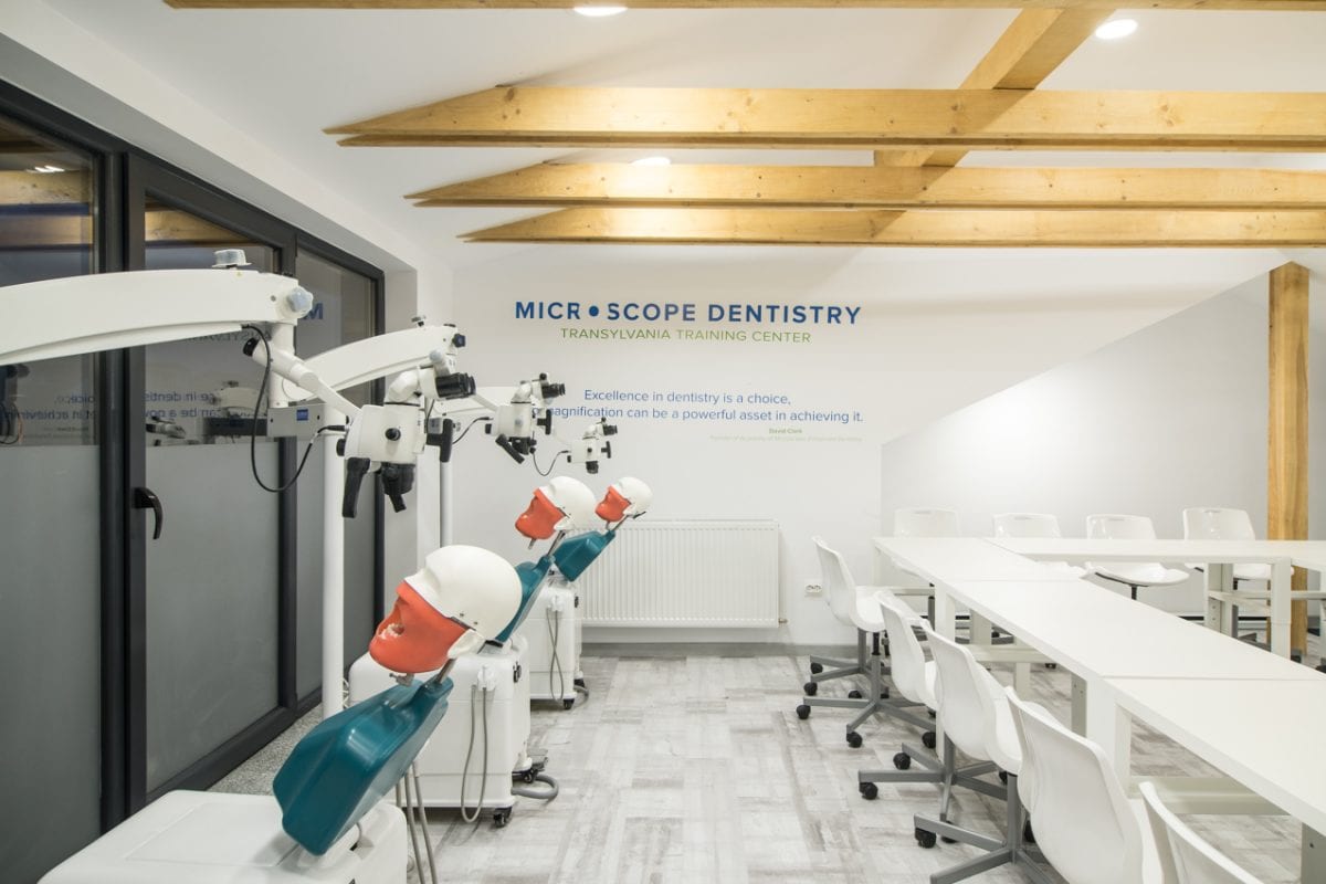 microscope dentistry