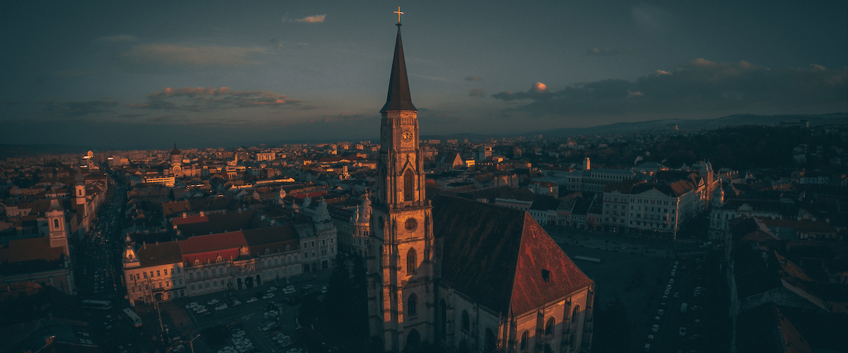 Catedrala catolică din Cluj-Napoca – Photo by Valentin Vesa